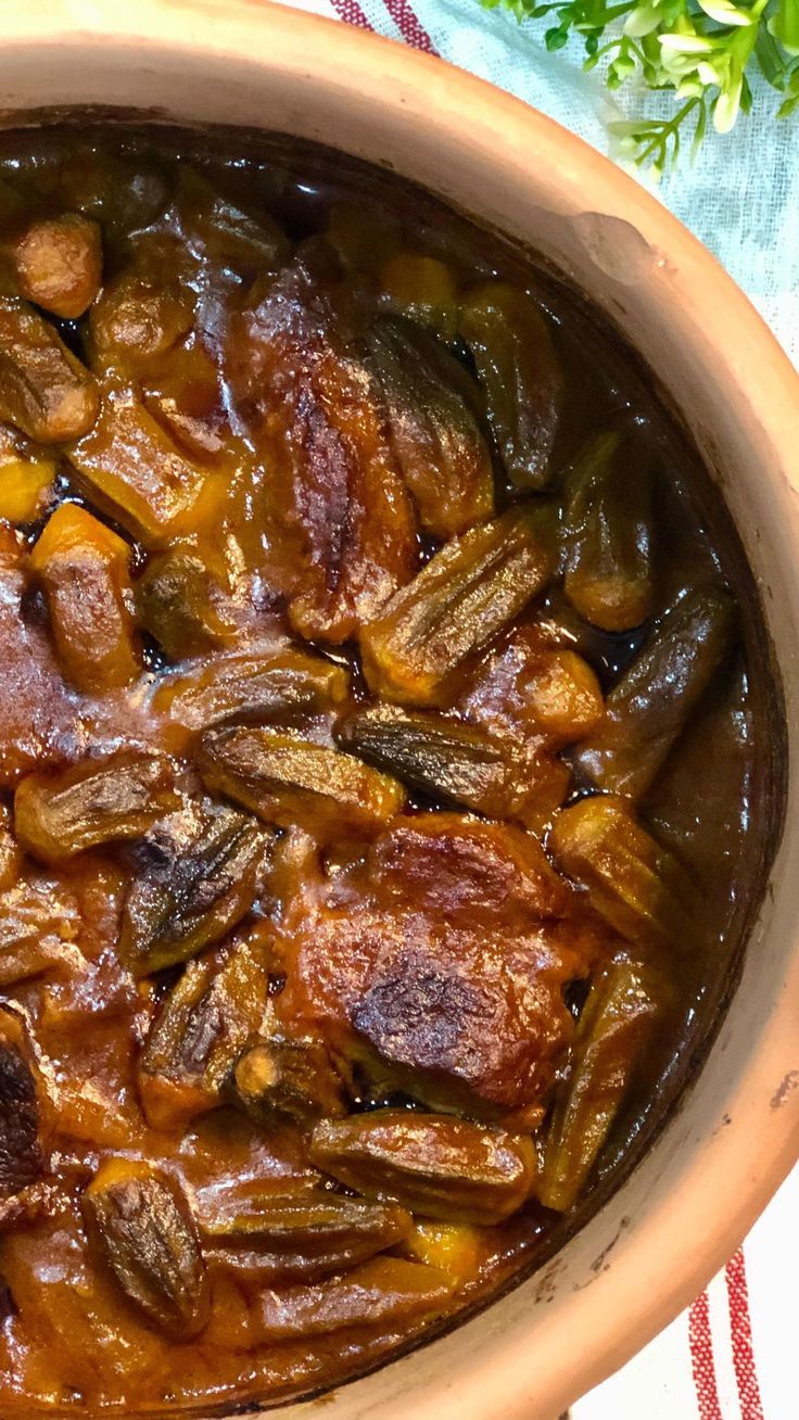 Okra Tajine-طاجن بامية